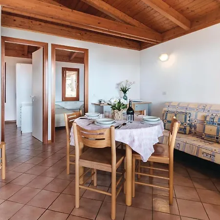 Holiday home Novamiramare 2 *