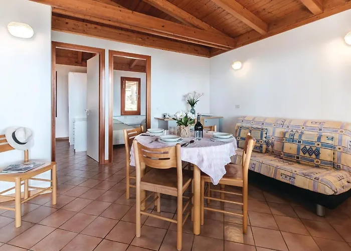 Σπίτι διακοπών Novamiramare 2 *